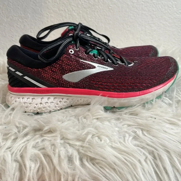 Brooks Womens Ghost 11 1202771B017 Red Running Shoes Sneakers Size 9.5 B - Picture 3 of 10
